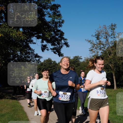 28.09.2025 - 33. Volkslauf durch das schöne Alstertal Fabian Wolf http://msf.ph/oto/8981013 28.09.2025 10:37:45 Laufen 3077, 3386, 3389, 339 meine-sportfotos.de