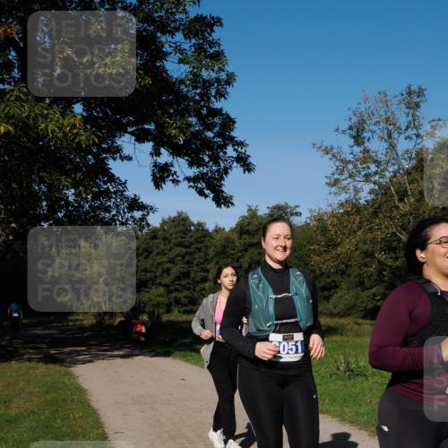 28.09.2025 - 33. Volkslauf durch das schöne Alstertal Fabian Wolf http://msf.ph/oto/8981073 28.09.2025 10:37:56 Laufen 051 meine-sportfotos.de