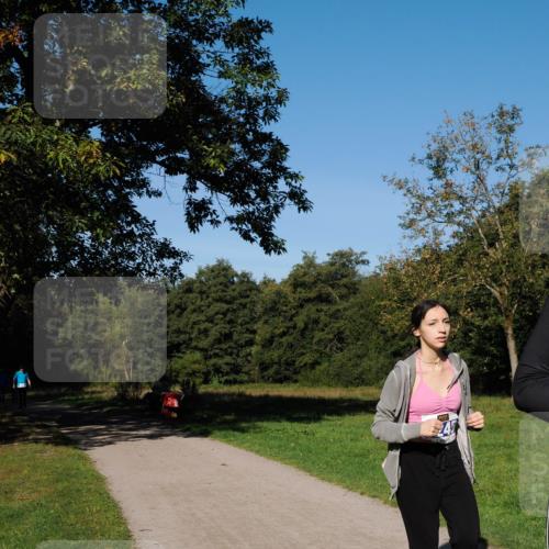 28.09.2025 - 33. Volkslauf durch das schöne Alstertal Fabian Wolf http://msf.ph/oto/8981079 28.09.2025 10:37:57 Laufen 4 meine-sportfotos.de