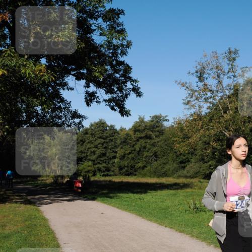 28.09.2025 - 33. Volkslauf durch das schöne Alstertal Fabian Wolf http://msf.ph/oto/8981082 28.09.2025 10:37:58 Laufen 324 meine-sportfotos.de