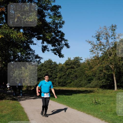28.09.2025 - 33. Volkslauf durch das schöne Alstertal Fabian Wolf http://msf.ph/oto/8981102 28.09.2025 10:38:15 Laufen 3359 meine-sportfotos.de