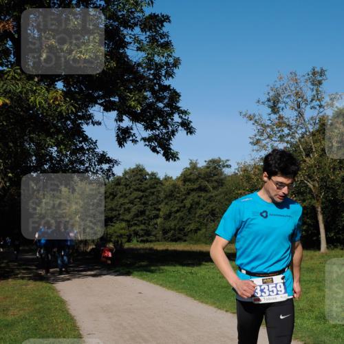 28.09.2025 - 33. Volkslauf durch das schöne Alstertal Fabian Wolf http://msf.ph/oto/8981118 28.09.2025 10:38:17 Laufen 3359 meine-sportfotos.de