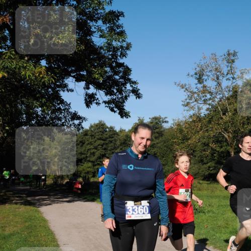 28.09.2025 - 33. Volkslauf durch das schöne Alstertal Fabian Wolf http://msf.ph/oto/8981172 28.09.2025 10:38:32 Laufen 3360 meine-sportfotos.de