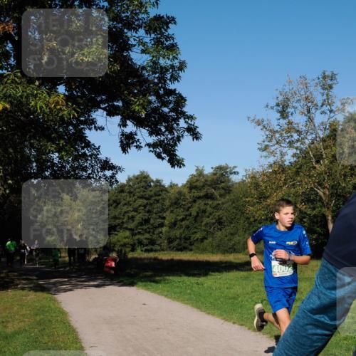 28.09.2025 - 33. Volkslauf durch das schöne Alstertal Fabian Wolf http://msf.ph/oto/8981177 28.09.2025 10:38:34 Laufen 4002 meine-sportfotos.de