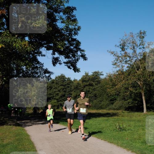 28.09.2025 - 33. Volkslauf durch das schöne Alstertal Fabian Wolf http://msf.ph/oto/8981178 28.09.2025 10:38:38 Laufen 4100 meine-sportfotos.de