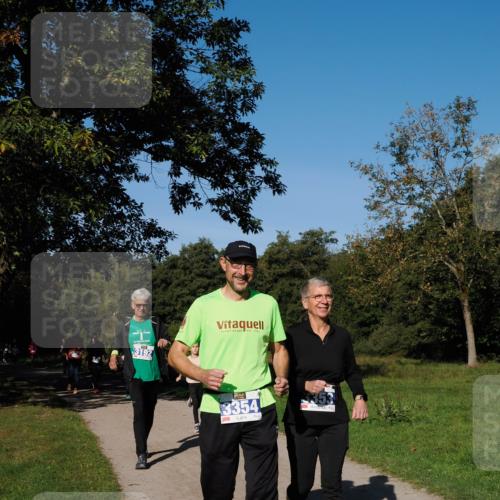 28.09.2025 - 33. Volkslauf durch das schöne Alstertal Fabian Wolf http://msf.ph/oto/8981246 28.09.2025 10:38:51 Laufen 3192, 1922, 3354, 3353 meine-sportfotos.de