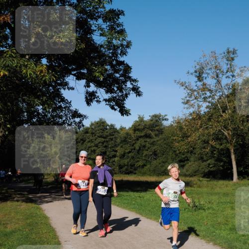 28.09.2025 - 33. Volkslauf durch das schöne Alstertal Fabian Wolf http://msf.ph/oto/8981288 28.09.2025 10:38:59 Laufen 3947, 3953 meine-sportfotos.de