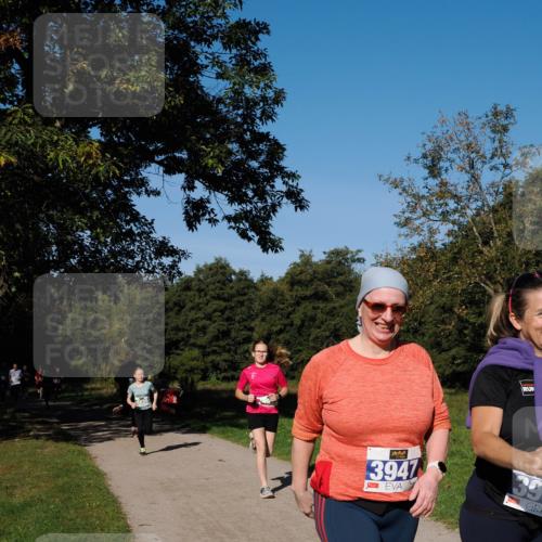 28.09.2025 - 33. Volkslauf durch das schöne Alstertal Fabian Wolf http://msf.ph/oto/8981316 28.09.2025 10:39:01 Laufen 3947, 39 meine-sportfotos.de