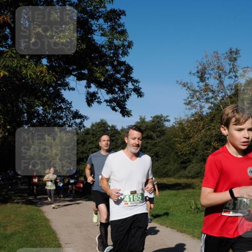 28.09.2025 - 33. Volkslauf durch das schöne Alstertal Fabian Wolf http://msf.ph/oto/8981355 28.09.2025 10:39:12 Laufen 4165, 418 meine-sportfotos.de