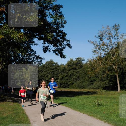 28.09.2025 - 33. Volkslauf durch das schöne Alstertal Fabian Wolf http://msf.ph/oto/8981367 28.09.2025 10:39:14 Laufen  meine-sportfotos.de