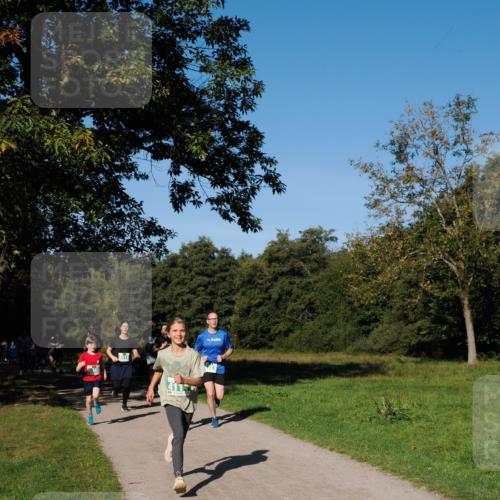 28.09.2025 - 33. Volkslauf durch das schöne Alstertal Fabian Wolf http://msf.ph/oto/8981368 28.09.2025 10:39:14 Laufen 4119, 411 meine-sportfotos.de