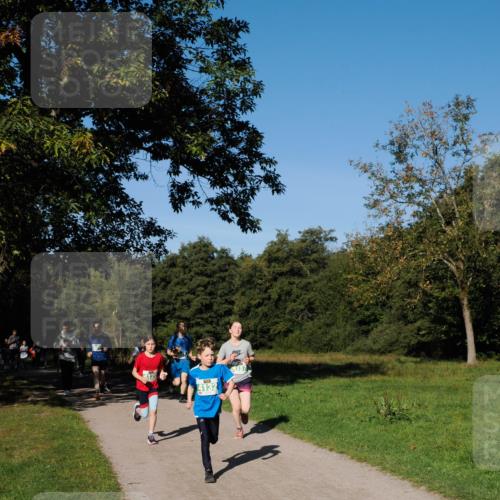28.09.2025 - 33. Volkslauf durch das schöne Alstertal Fabian Wolf http://msf.ph/oto/8981438 28.09.2025 10:39:23 Laufen 4132 meine-sportfotos.de