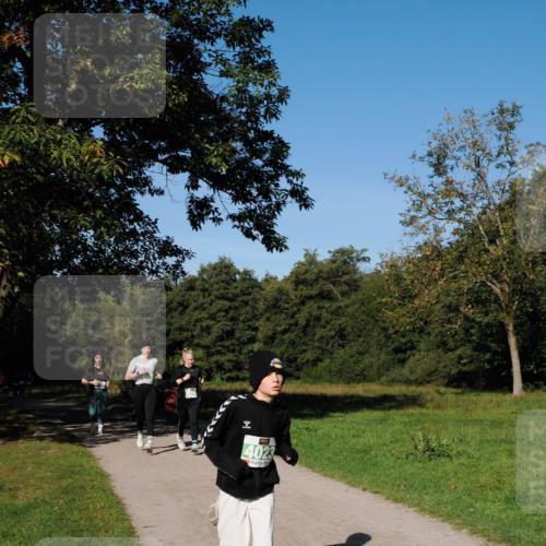 28.09.2025 - 33. Volkslauf durch das schöne Alstertal Fabian Wolf http://msf.ph/oto/8981516 28.09.2025 10:39:40 Laufen 4023 meine-sportfotos.de