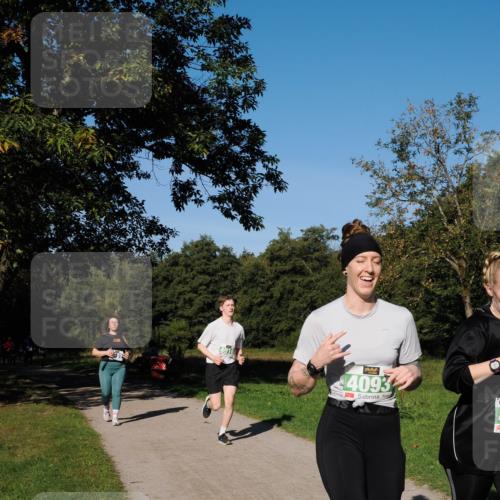 28.09.2025 - 33. Volkslauf durch das schöne Alstertal Fabian Wolf http://msf.ph/oto/8981537 28.09.2025 10:39:43 Laufen 4093 meine-sportfotos.de