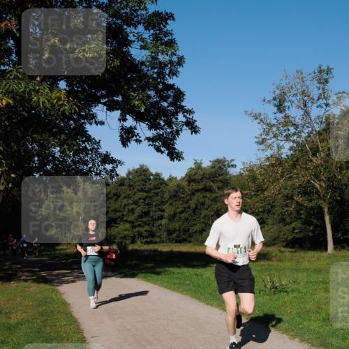 28.09.2025 - 33. Volkslauf durch das schöne Alstertal Fabian Wolf http://msf.ph/oto/8981548 28.09.2025 10:39:44 Laufen 4916 meine-sportfotos.de