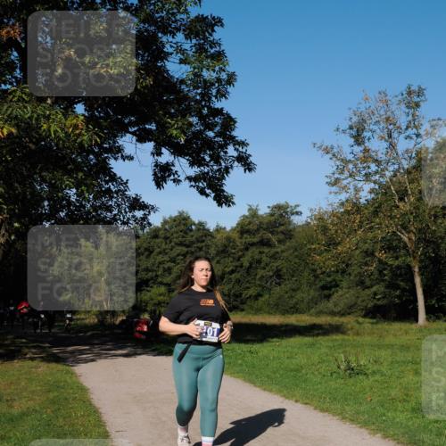 28.09.2025 - 33. Volkslauf durch das schöne Alstertal Fabian Wolf http://msf.ph/oto/8981563 28.09.2025 10:39:47 Laufen 101 meine-sportfotos.de
