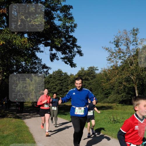 28.09.2025 - 33. Volkslauf durch das schöne Alstertal Fabian Wolf http://msf.ph/oto/8981595 28.09.2025 10:39:55 Laufen 4046, 4912, 033, 491 meine-sportfotos.de