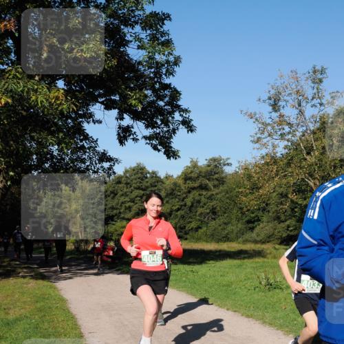 28.09.2025 - 33. Volkslauf durch das schöne Alstertal Fabian Wolf http://msf.ph/oto/8981605 28.09.2025 10:39:56 Laufen 4046, 4035 meine-sportfotos.de