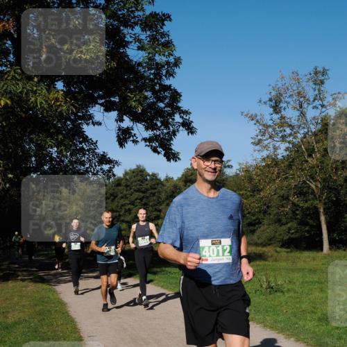 28.09.2025 - 33. Volkslauf durch das schöne Alstertal Fabian Wolf http://msf.ph/oto/8981678 28.09.2025 10:40:07 Laufen 4044, 4012 meine-sportfotos.de