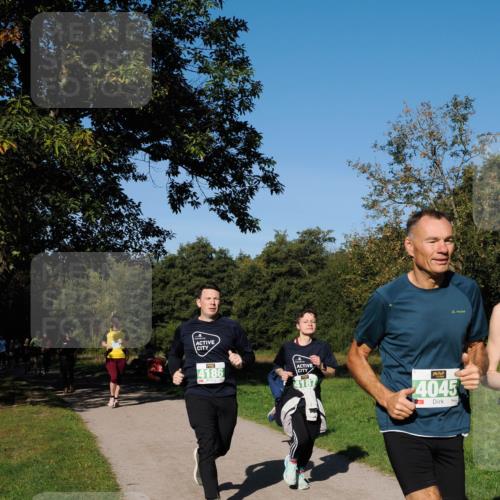 28.09.2025 - 33. Volkslauf durch das schöne Alstertal Fabian Wolf http://msf.ph/oto/8981691 28.09.2025 10:40:09 Laufen 4186, 4187, 4045 meine-sportfotos.de