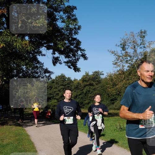 28.09.2025 - 33. Volkslauf durch das schöne Alstertal Fabian Wolf http://msf.ph/oto/8981692 28.09.2025 10:40:09 Laufen 4186, 4187, 14045 meine-sportfotos.de