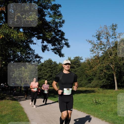 28.09.2025 - 33. Volkslauf durch das schöne Alstertal Fabian Wolf http://msf.ph/oto/8981847 28.09.2025 10:40:32 Laufen 4048 meine-sportfotos.de