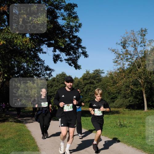 28.09.2025 - 33. Volkslauf durch das schöne Alstertal Fabian Wolf http://msf.ph/oto/8981964 28.09.2025 10:41:04 Laufen 4101, 4041, 4043 meine-sportfotos.de
