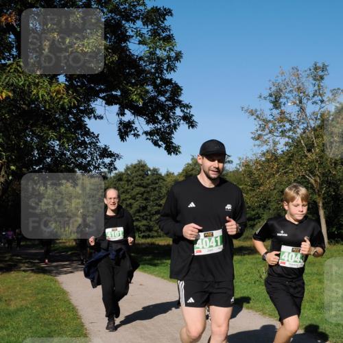 28.09.2025 - 33. Volkslauf durch das schöne Alstertal Fabian Wolf http://msf.ph/oto/8981971 28.09.2025 10:41:04 Laufen 4101, 4041, 4043 meine-sportfotos.de
