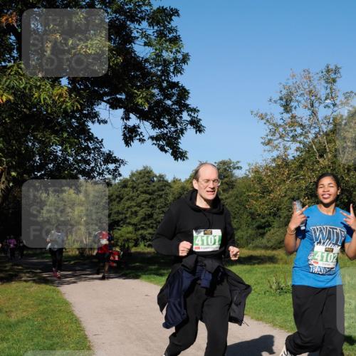 28.09.2025 - 33. Volkslauf durch das schöne Alstertal Fabian Wolf http://msf.ph/oto/8981979 28.09.2025 10:41:05 Laufen 4101, 4102 meine-sportfotos.de