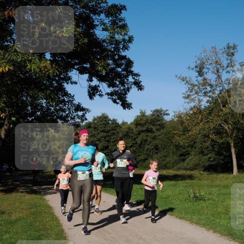 28.09.2025 - 33. Volkslauf durch das schöne Alstertal Fabian Wolf http://msf.ph/oto/8982059 28.09.2025 10:41:40 Laufen 4085, 4150, 414, 4148 meine-sportfotos.de