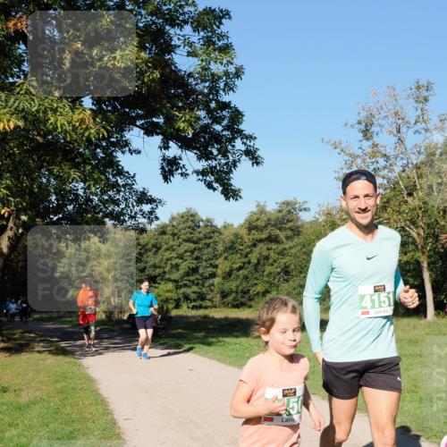 28.09.2025 - 33. Volkslauf durch das schöne Alstertal Fabian Wolf http://msf.ph/oto/8982079 28.09.2025 10:41:42 Laufen 50, 4151 meine-sportfotos.de