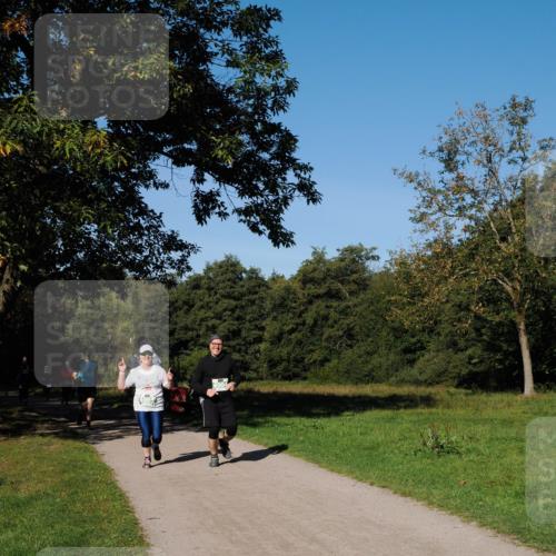 28.09.2025 - 33. Volkslauf durch das schöne Alstertal Fabian Wolf http://msf.ph/oto/8982110 28.09.2025 10:41:59 Laufen  meine-sportfotos.de
