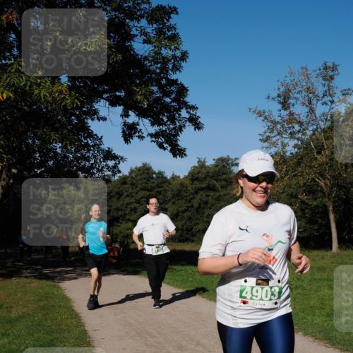 28.09.2025 - 33. Volkslauf durch das schöne Alstertal Fabian Wolf http://msf.ph/oto/8982147 28.09.2025 10:42:03 Laufen 4903 meine-sportfotos.de
