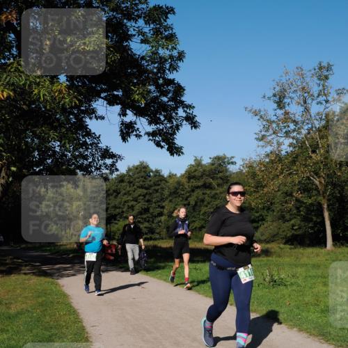 28.09.2025 - 33. Volkslauf durch das schöne Alstertal Fabian Wolf http://msf.ph/oto/8982187 28.09.2025 10:42:17 Laufen  meine-sportfotos.de