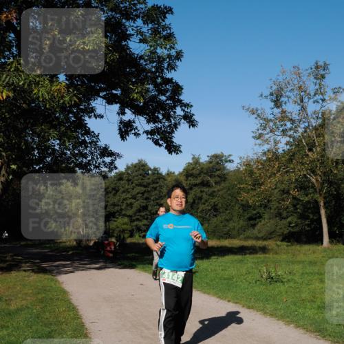 28.09.2025 - 33. Volkslauf durch das schöne Alstertal Fabian Wolf http://msf.ph/oto/8982197 28.09.2025 10:42:19 Laufen 4142 meine-sportfotos.de