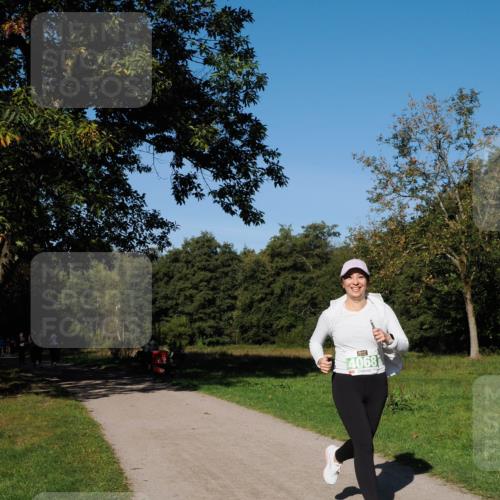 28.09.2025 - 33. Volkslauf durch das schöne Alstertal Fabian Wolf http://msf.ph/oto/8982216 28.09.2025 10:42:42 Laufen 89077 meine-sportfotos.de