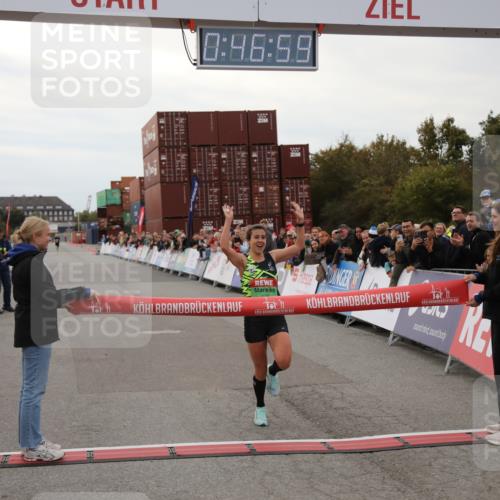 03.10.2025 - Köhlbrandbrückenlauf Yannick Fuchs http://msf.ph/oto/8982491 03.10.2025 15:46:57 Ziel 7034 meine-sportfotos.de