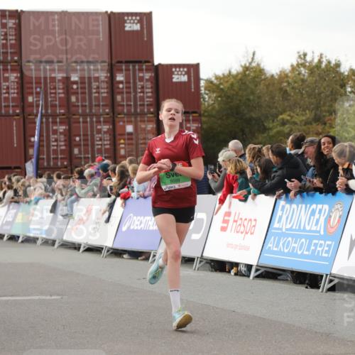 03.10.2025 - Köhlbrandbrückenlauf Yannick Fuchs http://msf.ph/oto/8982689 03.10.2025 16:05:25 Ziel 7241, 7473, 7643, 8099, 8199, 9127, 9475, 9499, 9627, 9669 meine-sportfotos.de
