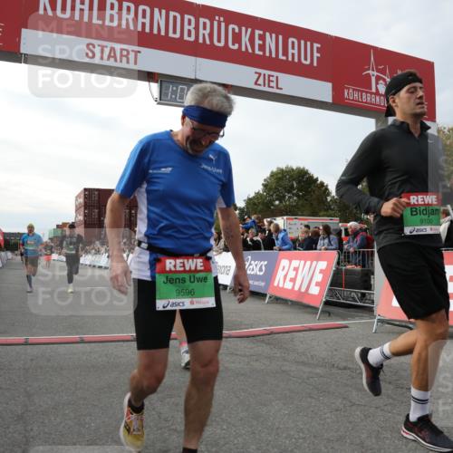 03.10.2025 - Köhlbrandbrückenlauf Yannick Fuchs http://msf.ph/oto/8983076 03.10.2025 16:06:11 Ziel 7296, 7343, 7601, 8064, 8539, 8813, 8886, 9100, 9451, 9483, 9596, 9626, 9633 meine-sportfotos.de
