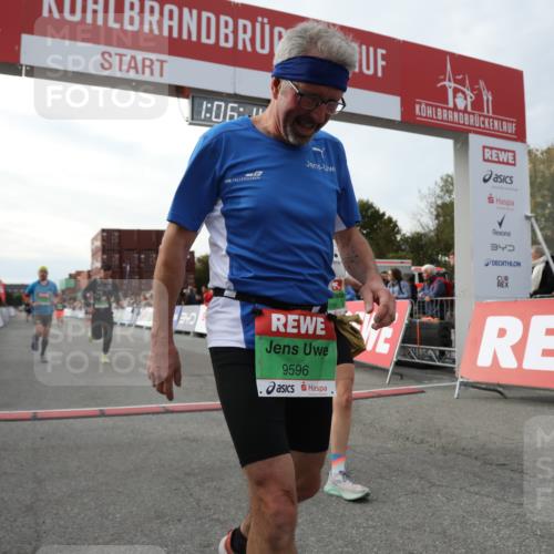 03.10.2025 - Köhlbrandbrückenlauf Yannick Fuchs http://msf.ph/oto/8983079 03.10.2025 16:06:12 Ziel 7296, 7343, 7601, 8064, 8539, 8813, 8886, 9100, 9451, 9483, 9596, 9633 meine-sportfotos.de