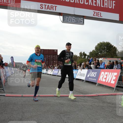 03.10.2025 - Köhlbrandbrückenlauf Yannick Fuchs http://msf.ph/oto/8983089 03.10.2025 16:06:13 Ziel 7296, 7343, 7601, 8064, 8802, 8991, 9100, 9451, 9483, 9596, 9633 meine-sportfotos.de