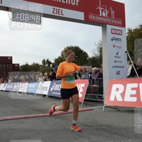 03.10.2025 - Köhlbrandbrückenlauf Yannick Fuchs http://msf.ph/oto/8983328 03.10.2025 16:06:46 Ziel 8848, 8880, 8965, 9128, 9353, 9354 meine-sportfotos.de