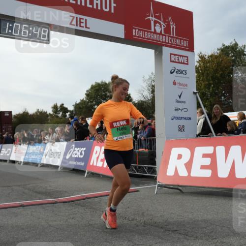 03.10.2025 - Köhlbrandbrückenlauf Yannick Fuchs http://msf.ph/oto/8983331 03.10.2025 16:06:47 Ziel 8848, 8965, 9128, 9353, 9354 meine-sportfotos.de