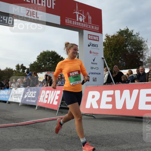 03.10.2025 - Köhlbrandbrückenlauf Yannick Fuchs http://msf.ph/oto/8983332 03.10.2025 16:06:47 Ziel 8848, 8965, 9128, 9353, 9354 meine-sportfotos.de