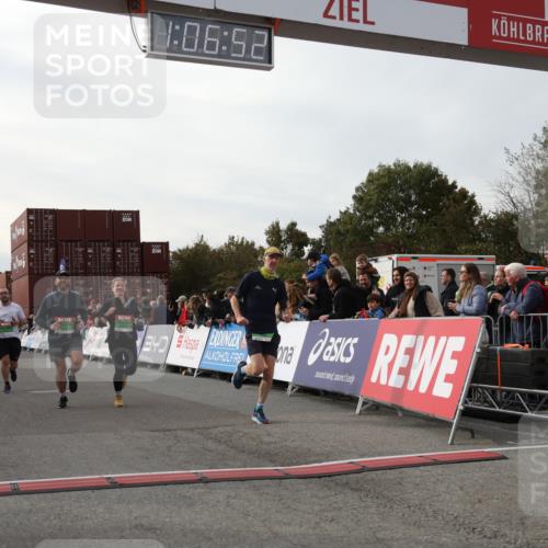 03.10.2025 - Köhlbrandbrückenlauf Yannick Fuchs http://msf.ph/oto/8983363 03.10.2025 16:06:50 Ziel 7263, 8848, 8967, 9128, 9353, 9354 meine-sportfotos.de