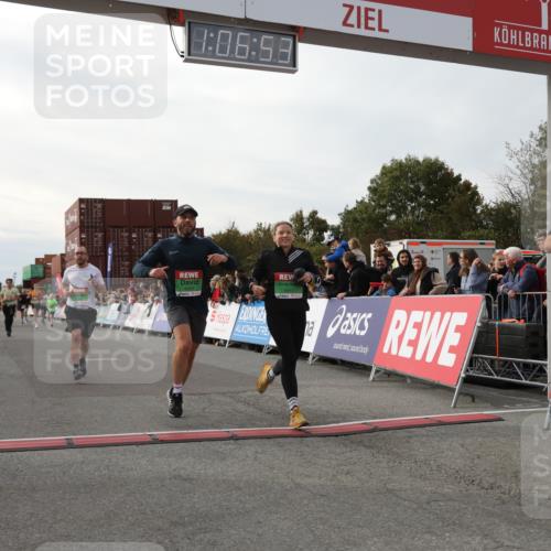03.10.2025 - Köhlbrandbrückenlauf Yannick Fuchs http://msf.ph/oto/8983377 03.10.2025 16:06:52 Ziel 7263, 8848, 8866, 8967, 9128, 9353, 9354, 9416, 9417 meine-sportfotos.de