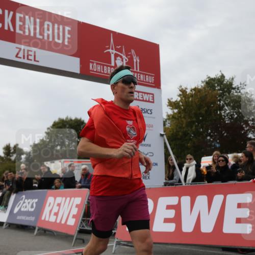 03.10.2025 - Köhlbrandbrückenlauf Yannick Fuchs http://msf.ph/oto/8983475 03.10.2025 15:52:25 Ziel 9269, 9602 meine-sportfotos.de