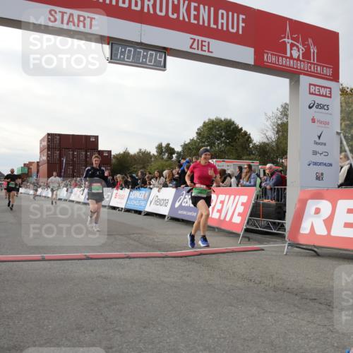 03.10.2025 - Köhlbrandbrückenlauf Yannick Fuchs http://msf.ph/oto/8983476 03.10.2025 16:07:02 Ziel 7174, 7228, 7322, 7995, 8026, 8847, 8866, 8967, 9416, 9417 meine-sportfotos.de