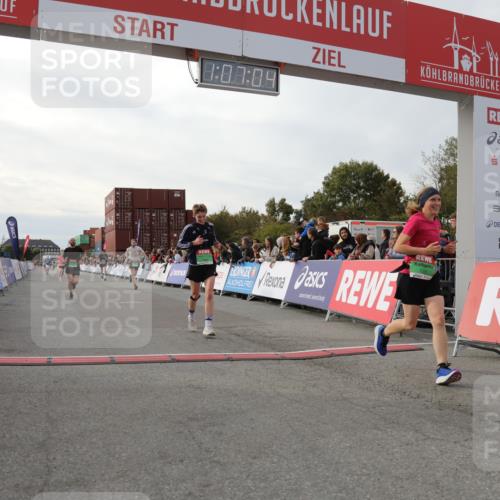 03.10.2025 - Köhlbrandbrückenlauf Yannick Fuchs http://msf.ph/oto/8983480 03.10.2025 16:07:03 Ziel 7174, 7228, 7322, 7995, 8026, 8847, 8866, 9416, 9417 meine-sportfotos.de