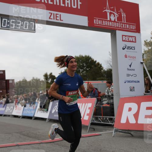 03.10.2025 - Köhlbrandbrückenlauf Yannick Fuchs http://msf.ph/oto/8983510 03.10.2025 15:53:05 Ziel 9461, 9591 meine-sportfotos.de